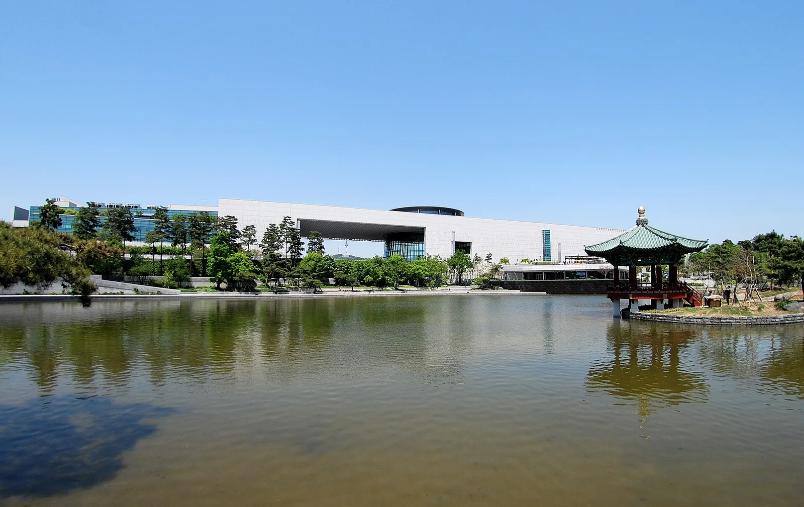 The National Museum of Korea seen across the reflecting pond